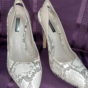 BCBGMaxAzria Gray Snakeskin Heels